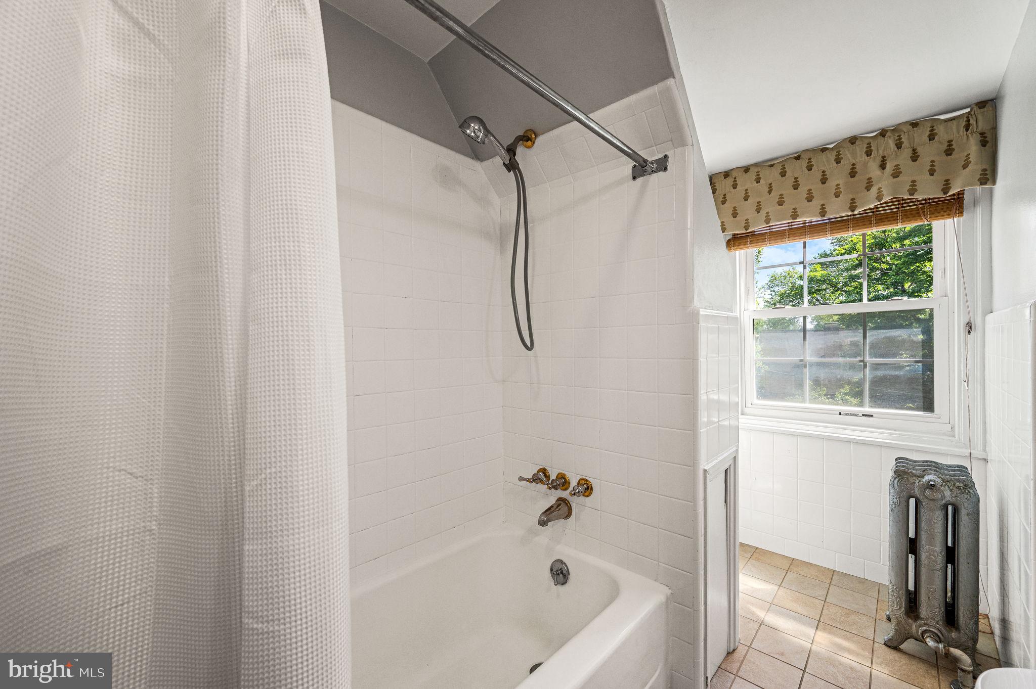 NARBERTH - Residential