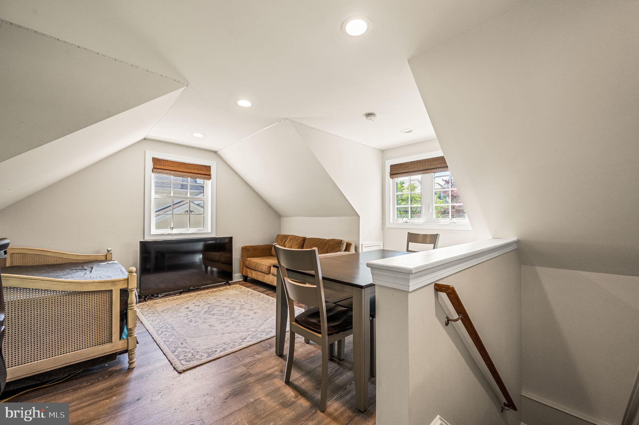 NARBERTH - Residential