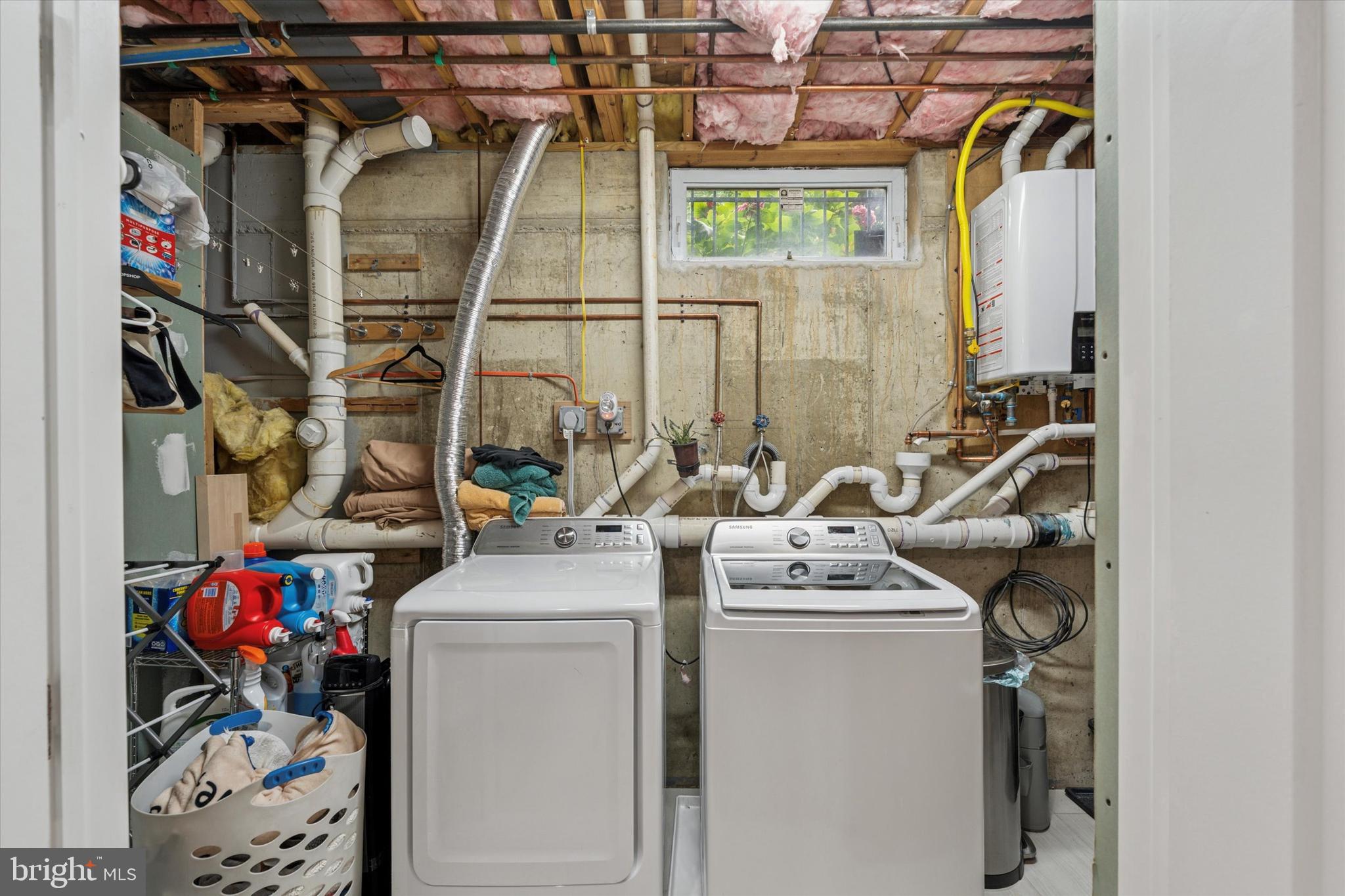 SHARSWOOD - Residential