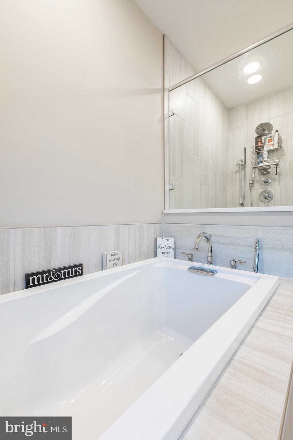 MANAYUNK - Residential