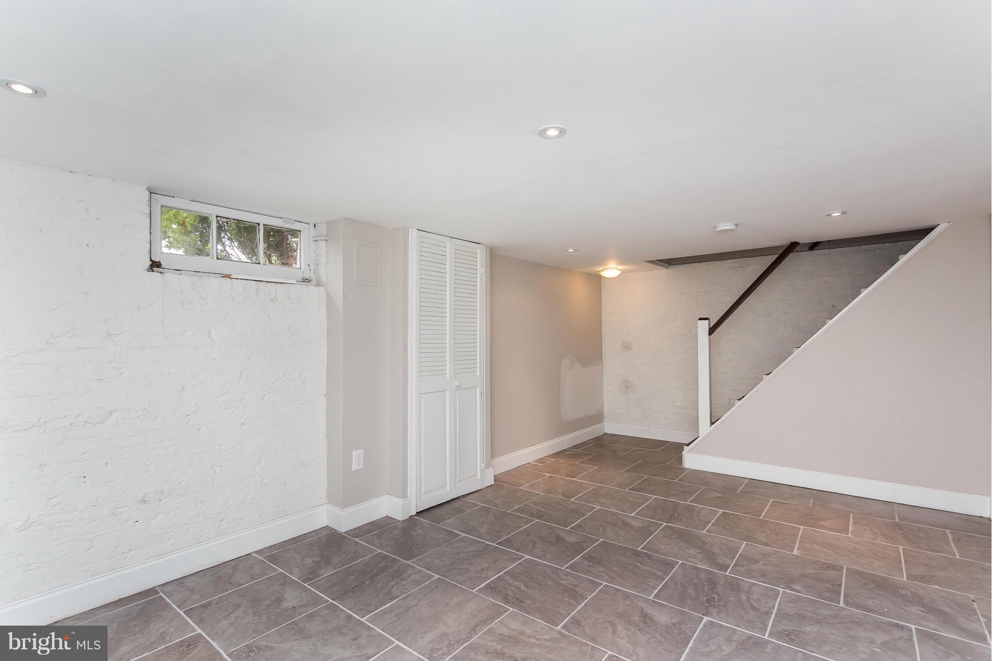 DUNDALK - Residential