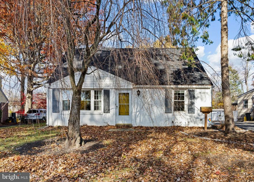 Welcome to 1305 University Ave — a charming Cape Cod tucked in the heart of Morton and part of the Springfield School District. This 3-bedroom, 1.5-bath home (with new roof & furnace!) has an easy, welcoming vibe from the moment you step inside. The living room feels bright and comfortable, with vinyl plank floors, built-in shelving details and oversized windows.

The kitchen is fully equipt with white and blue cabinets, recessed lighting, and a handy peninsula that’s perfect for meal prep or catching up over coffee. There’s a cozy breakfast nook off the kitchen that overlooks the front yard. The back yard is where your own fenced-in outdoor hangout is complete with a patio, pergola, fire pit, and a shed for storage.

A first-floor bedroom adds flexibility — great for guests, an office, or a main-level retreat — plus there’s a convenient powder room nearby. Upstairs, the primary bedroom features hardwood floors, and a walk-in closet. The updated full bath has a tub/shower combo and fresh tile. The third bedroom rounds out the upper level with more hardwood and natural light.

At 1305 University Ave, you’re part of a friendly, walkable neighborhood close to Swarthmore’s town center, the train station, parks, and plenty of local spots for coffee, dining, and shopping. This is a home that’s easy to settle into and even easier to love.