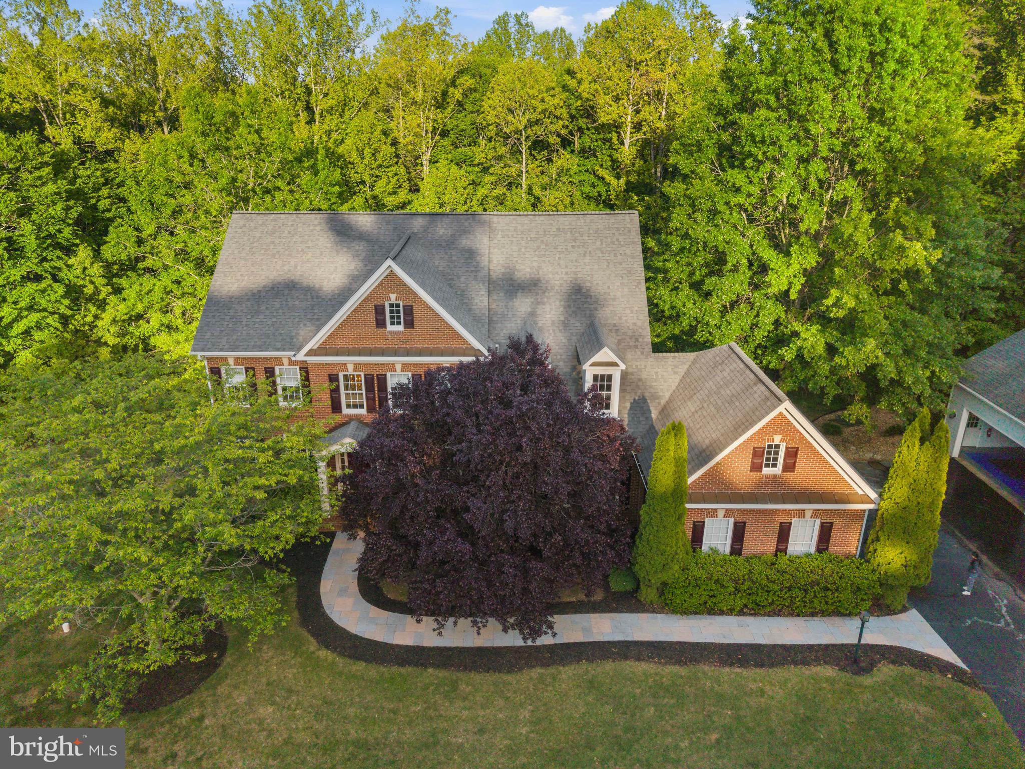THE CLOISTERS - Residential