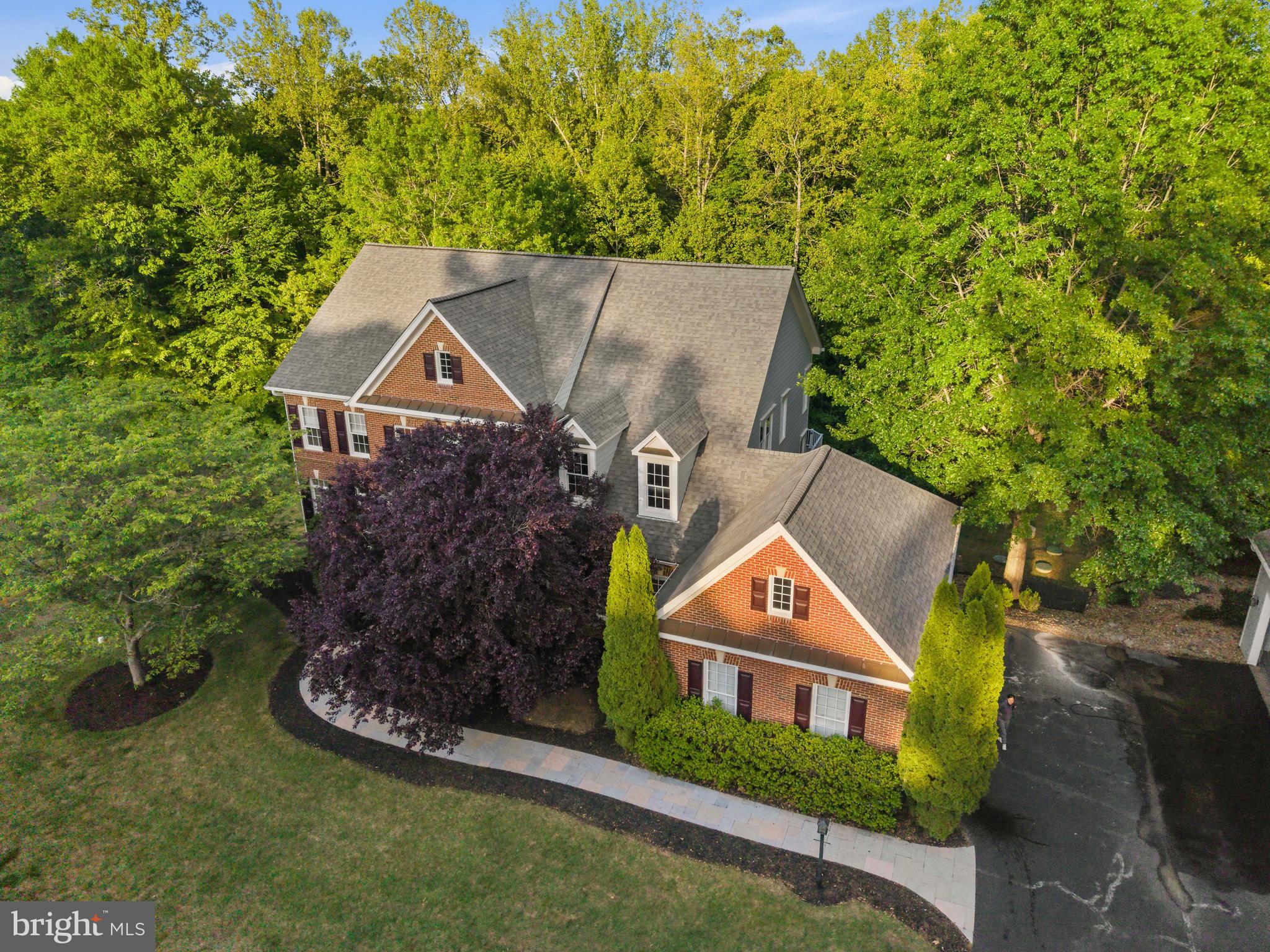 THE CLOISTERS - Residential