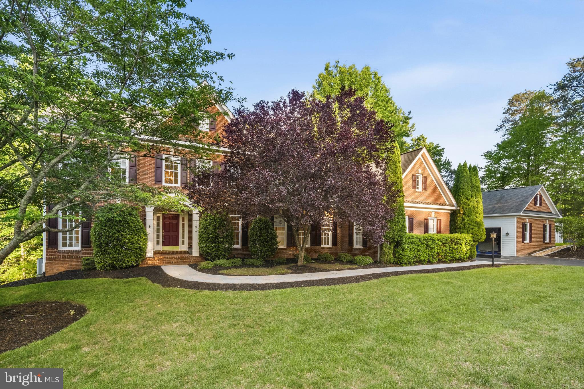THE CLOISTERS - Residential