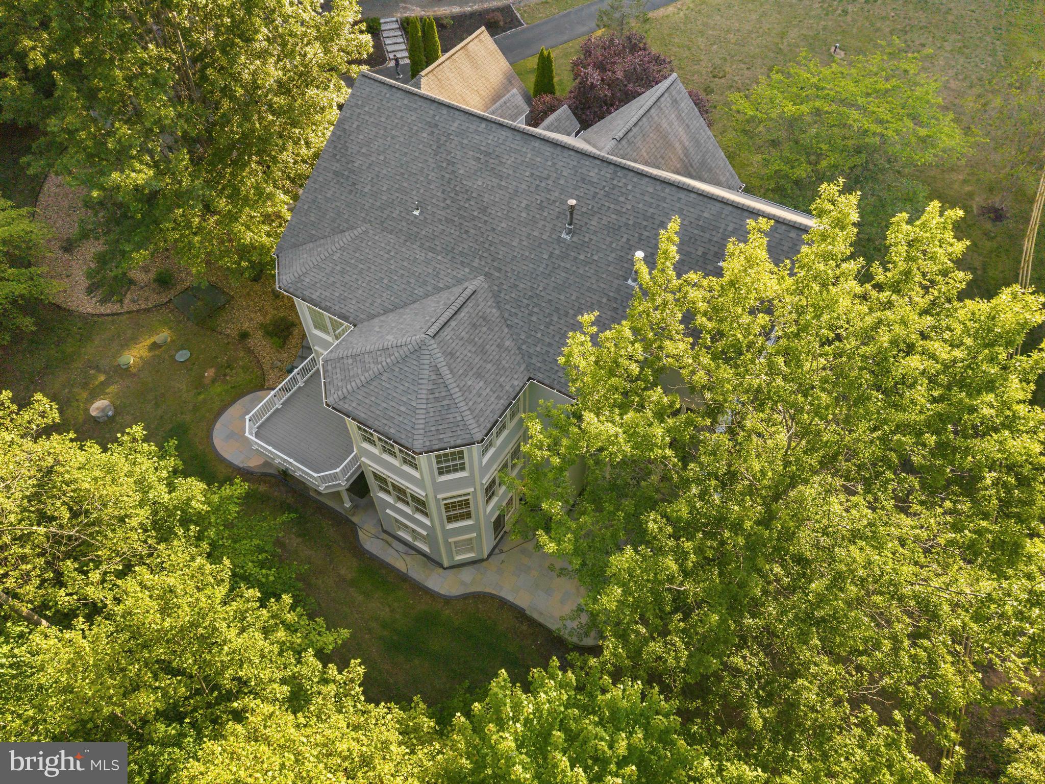 THE CLOISTERS - Residential