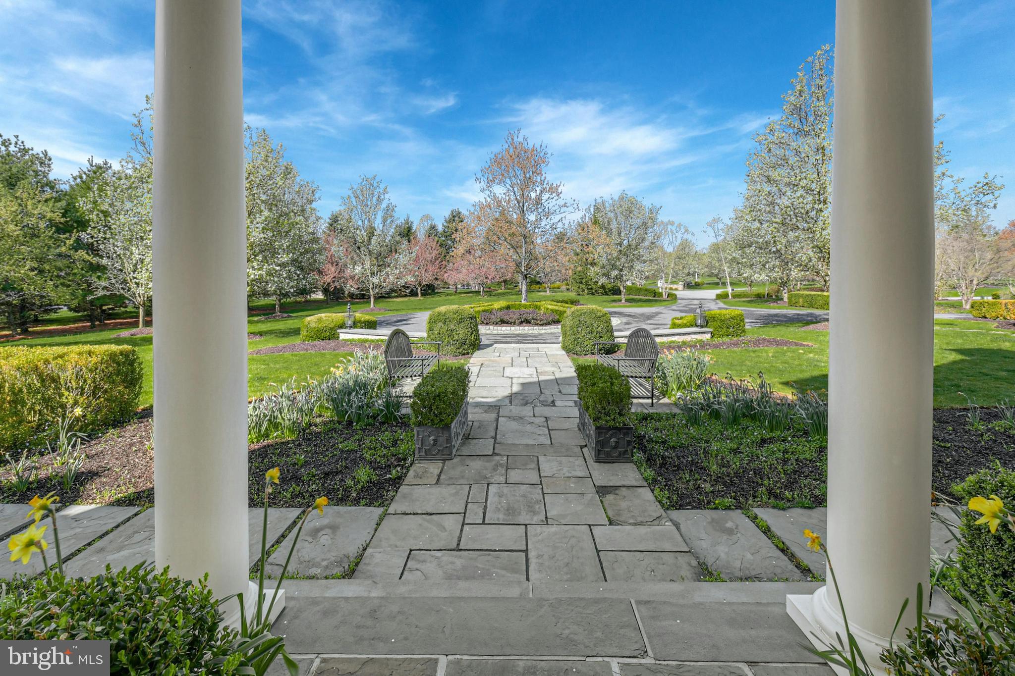 OLD MILL ESTATES - Residential
