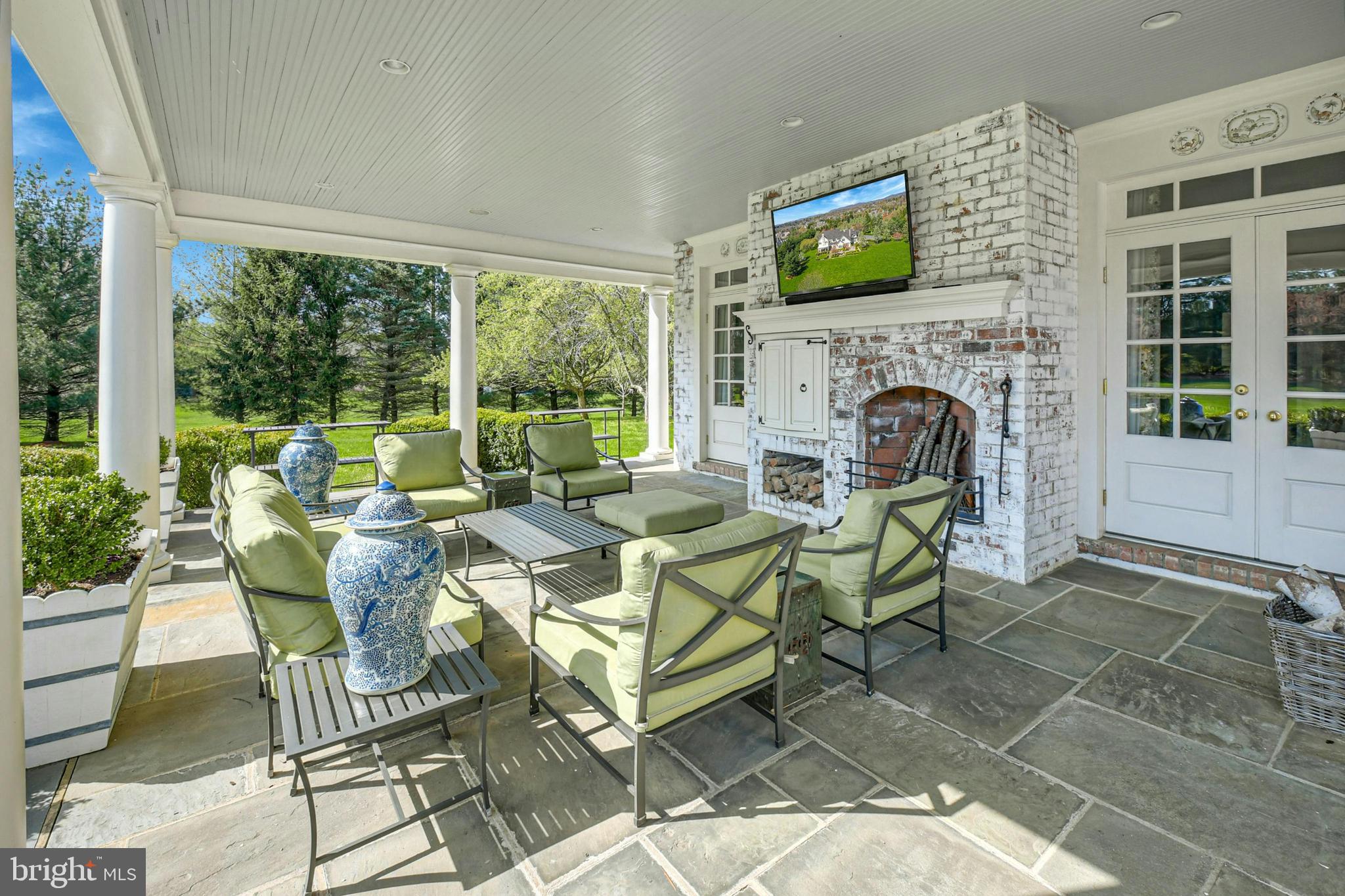 OLD MILL ESTATES - Residential