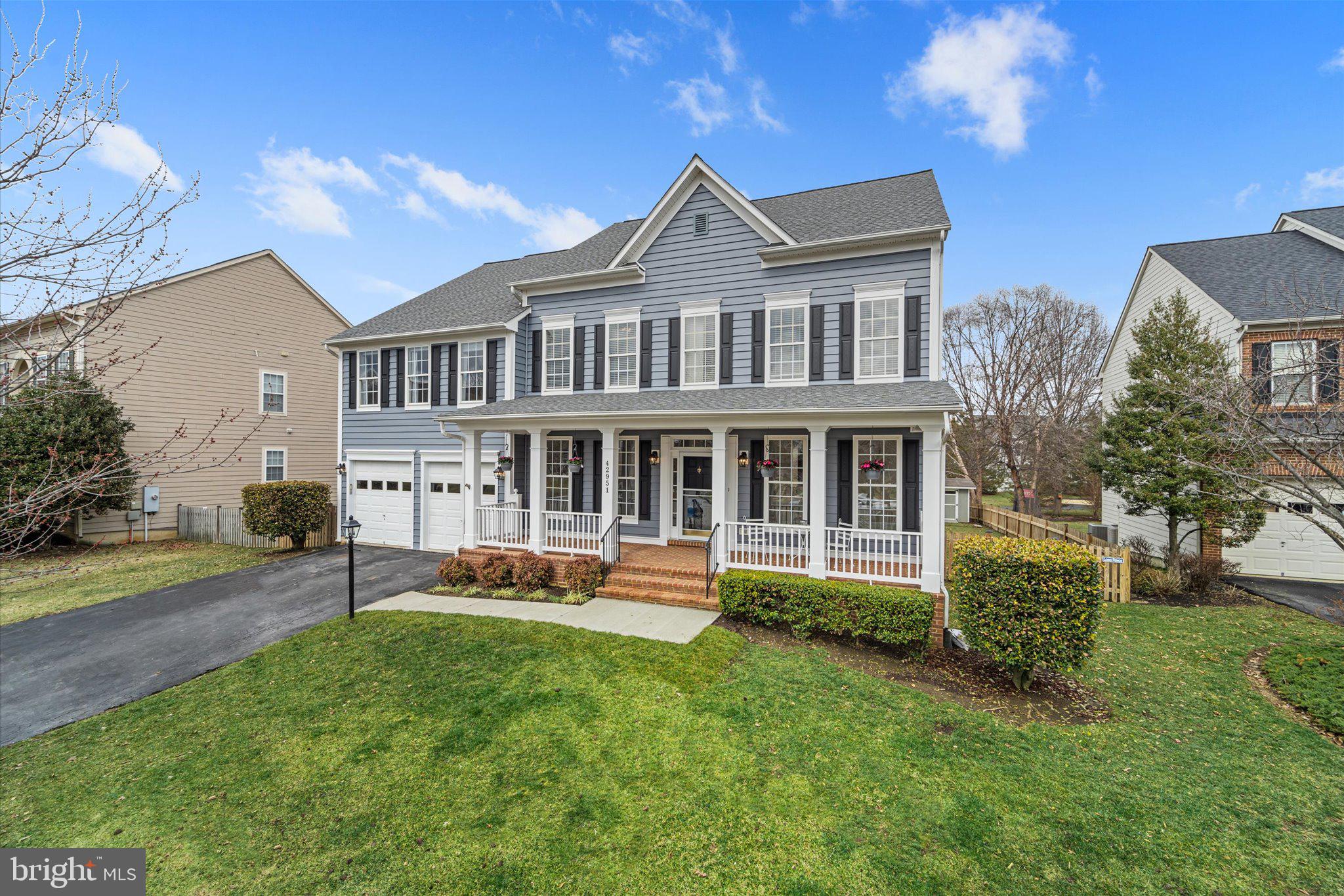 42951 CLOVERLEAF COURT