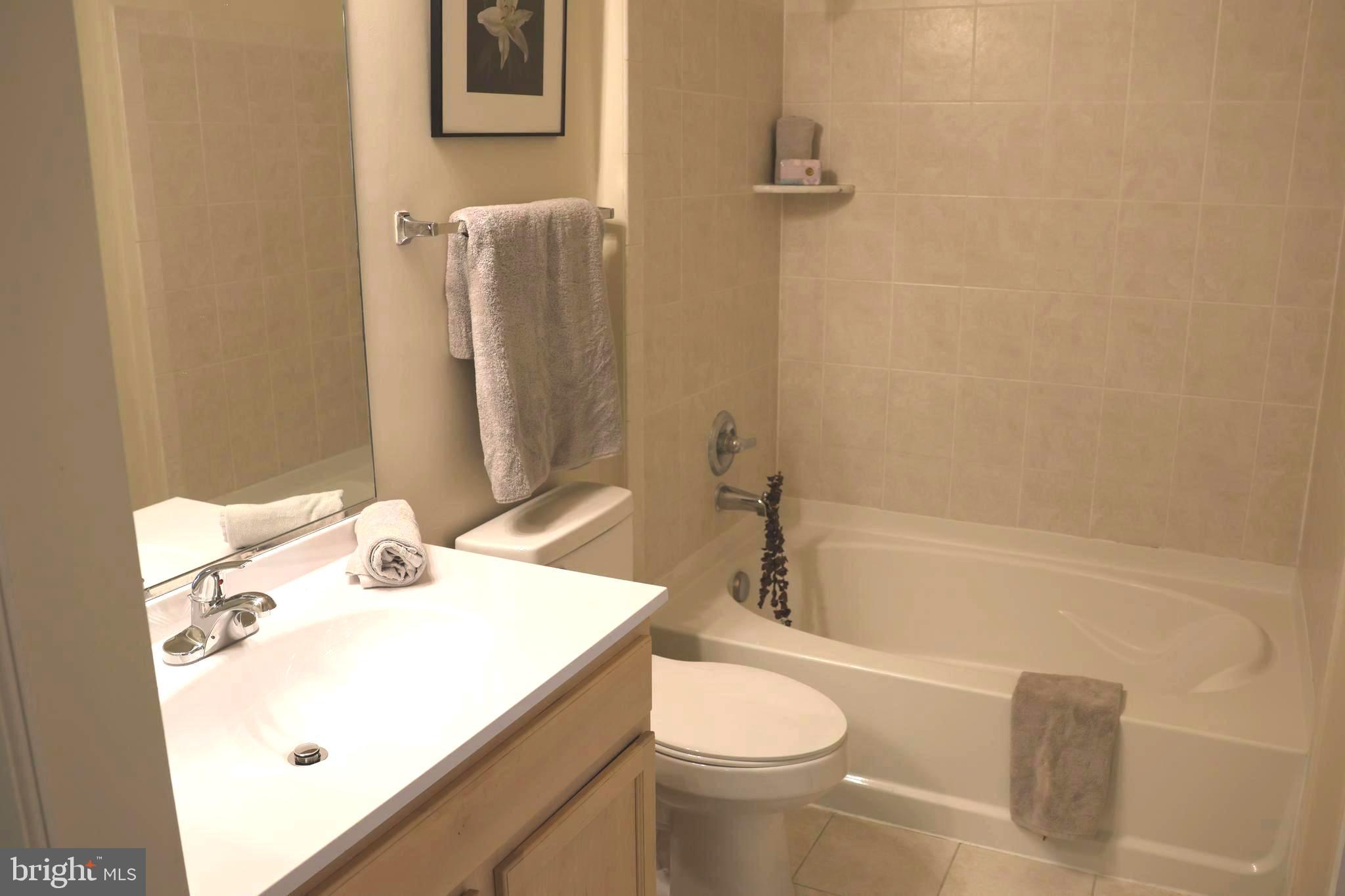 CHANTILLY PARK - Residential