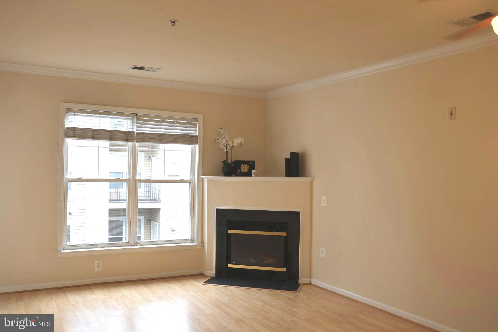 CHANTILLY PARK - Residential