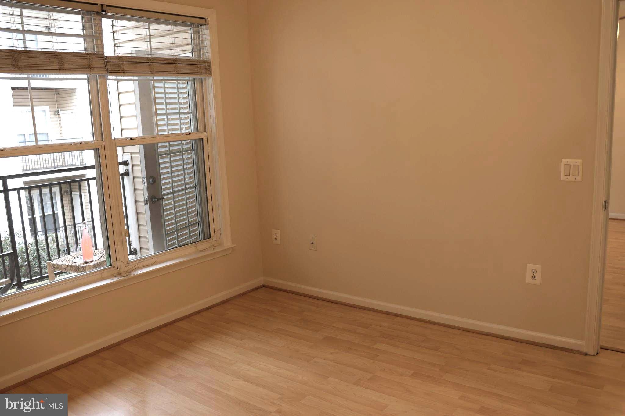 CHANTILLY PARK - Residential