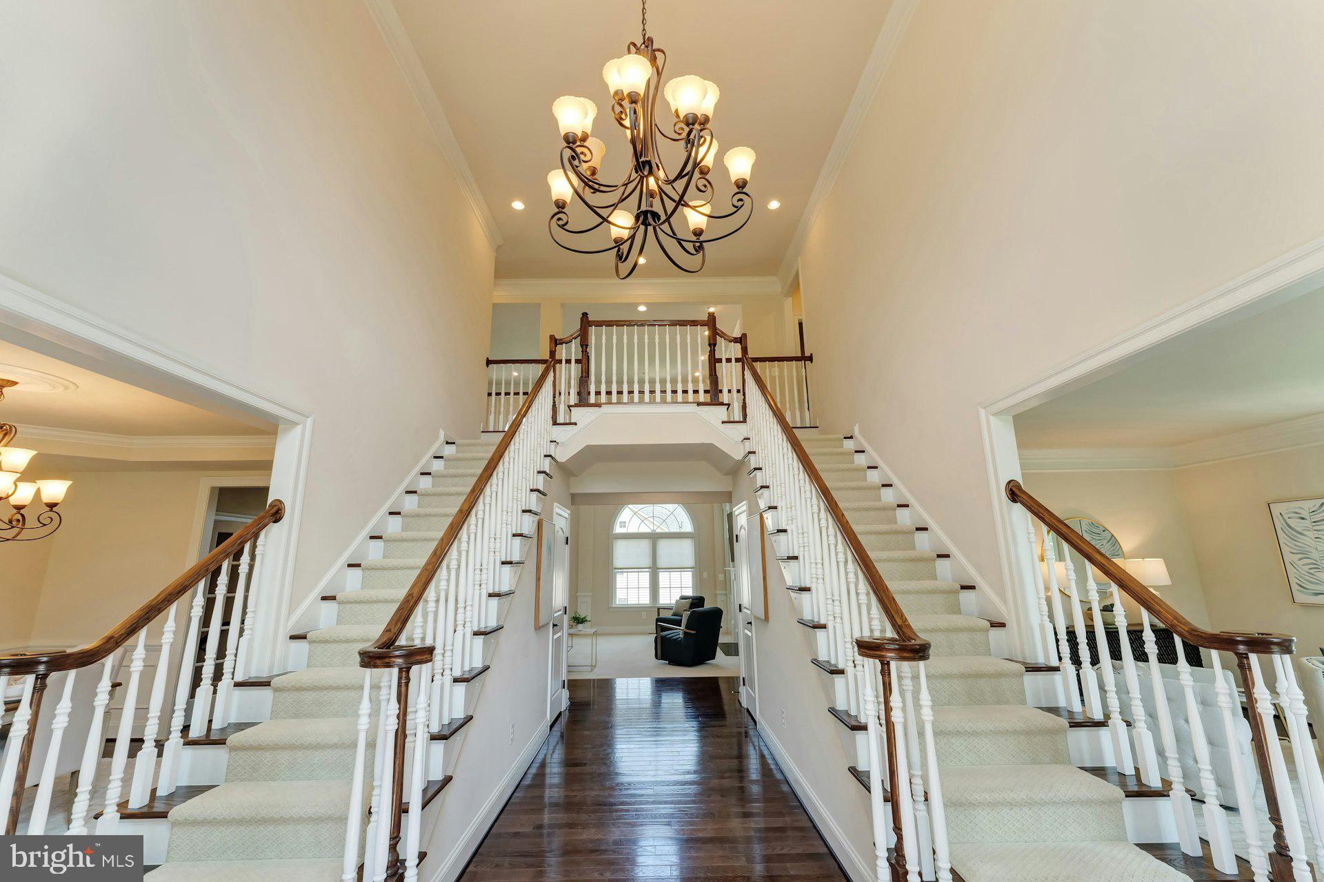 STONEGATE - Residential