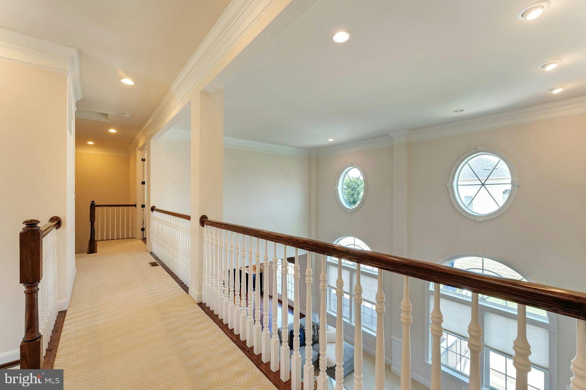 STONEGATE - Residential