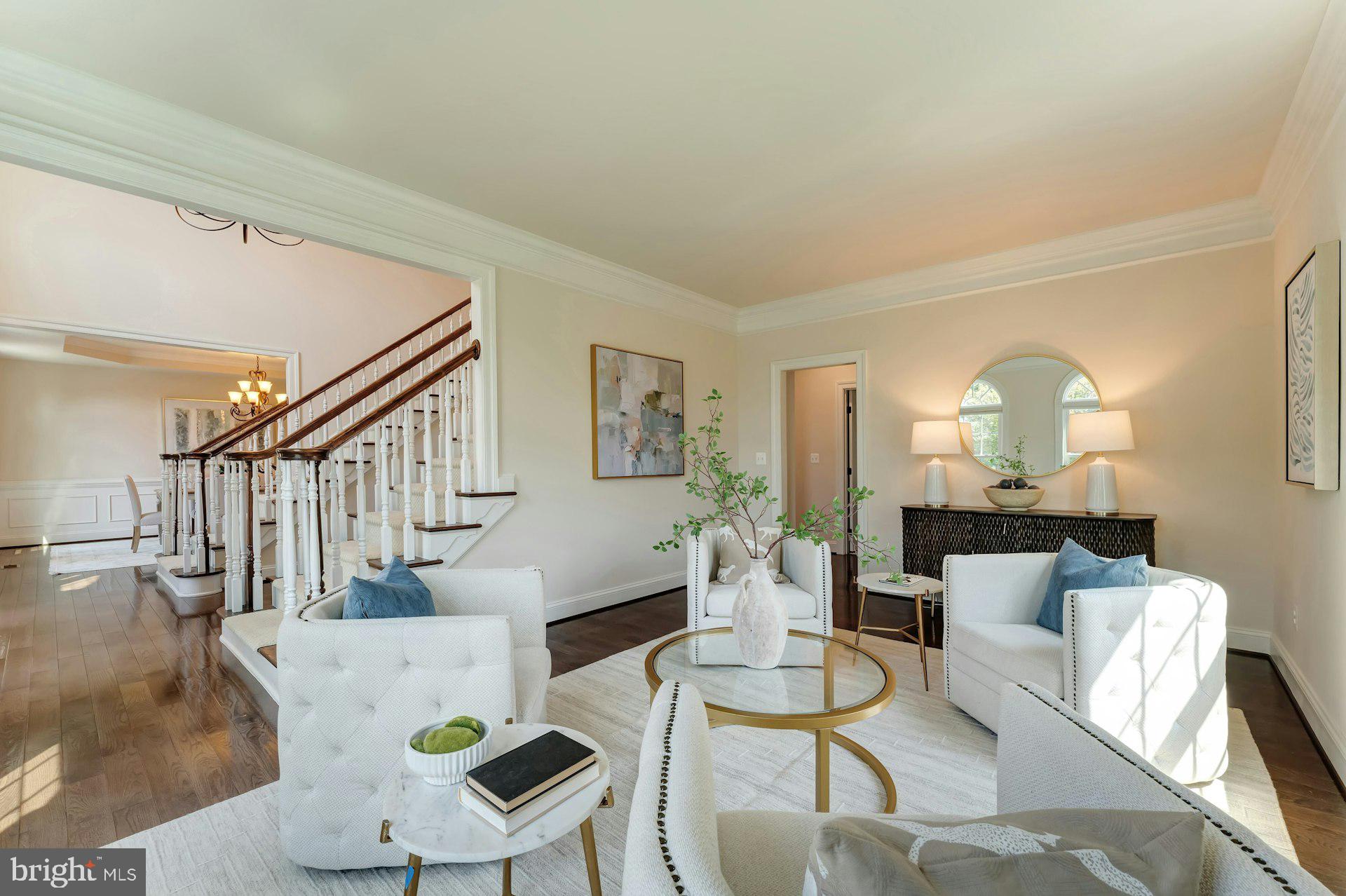 STONEGATE - Residential