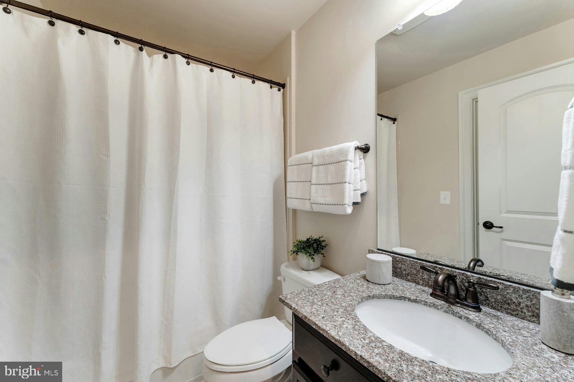 STONEGATE - Residential