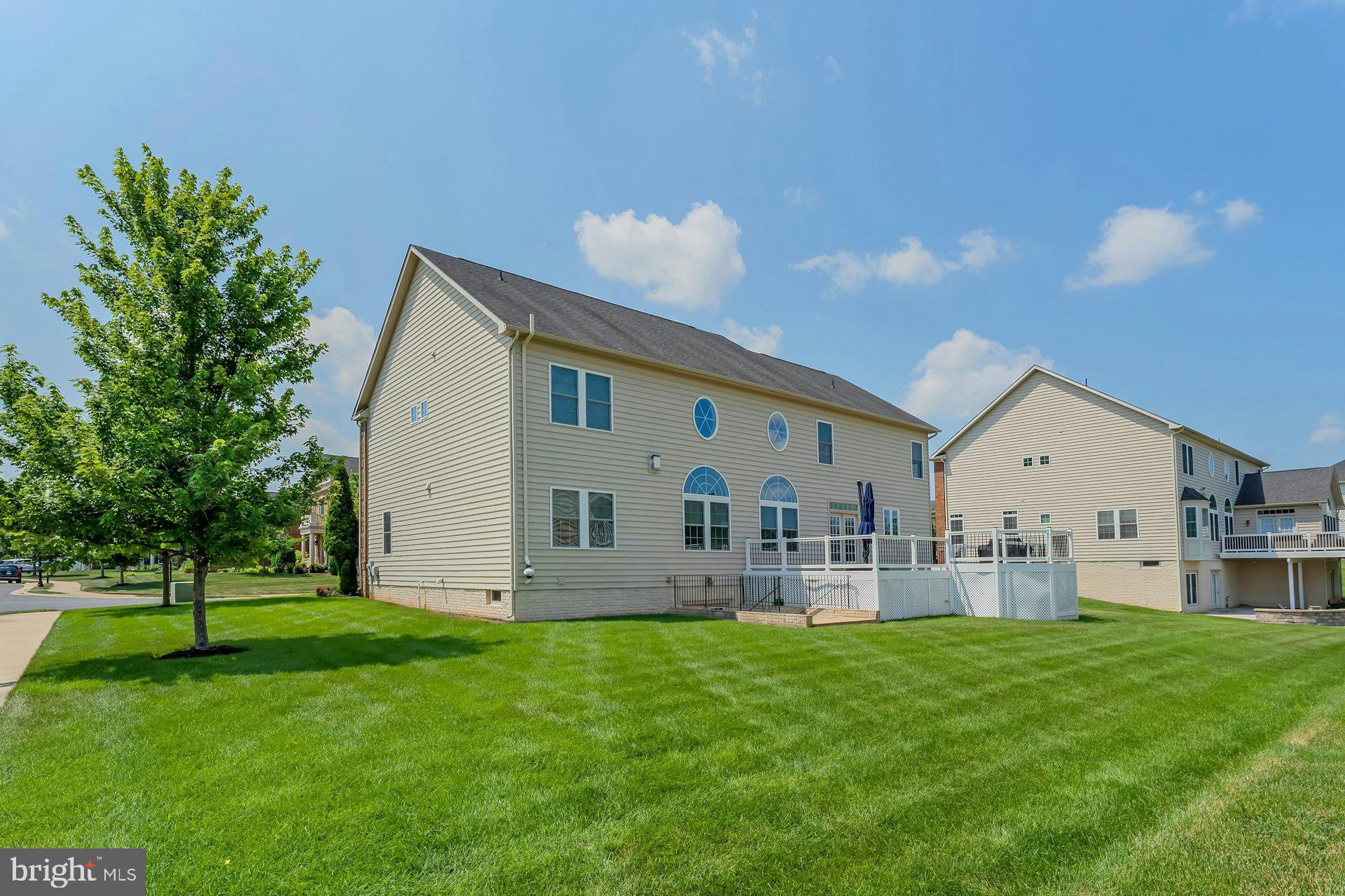 STONEGATE - Residential