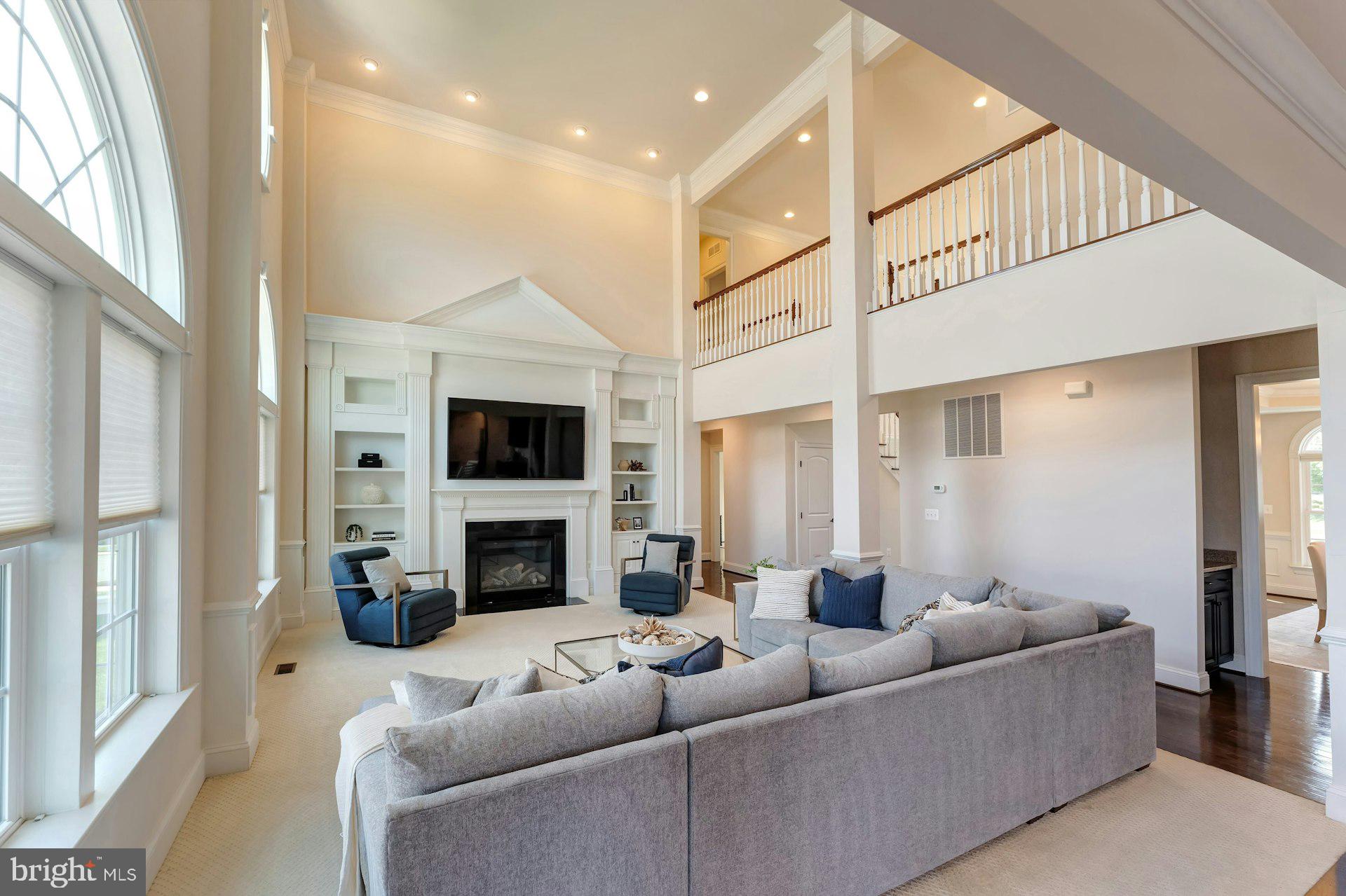 STONEGATE - Residential