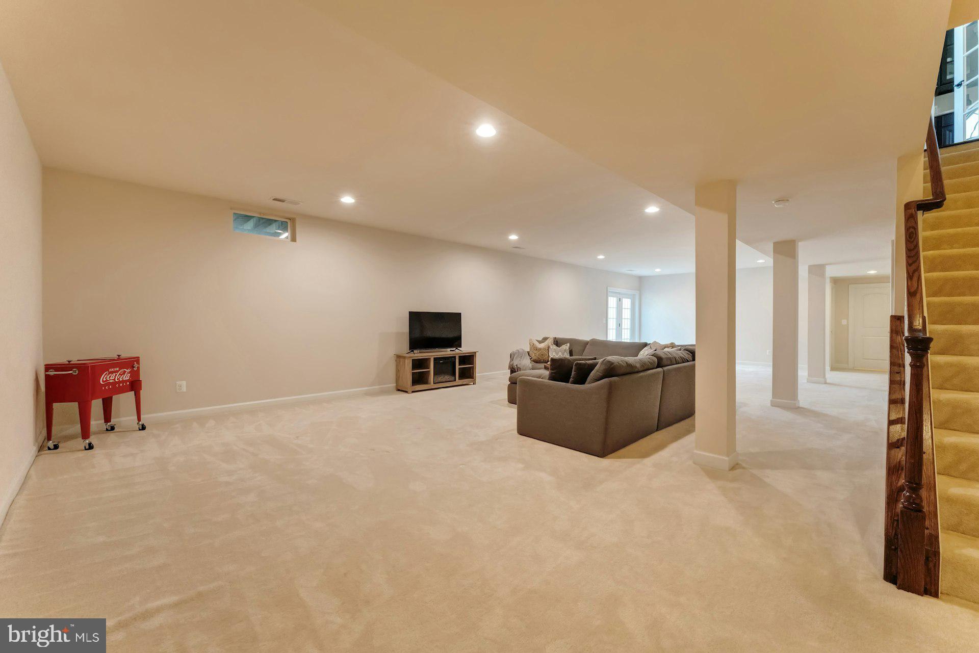 STONEGATE - Residential