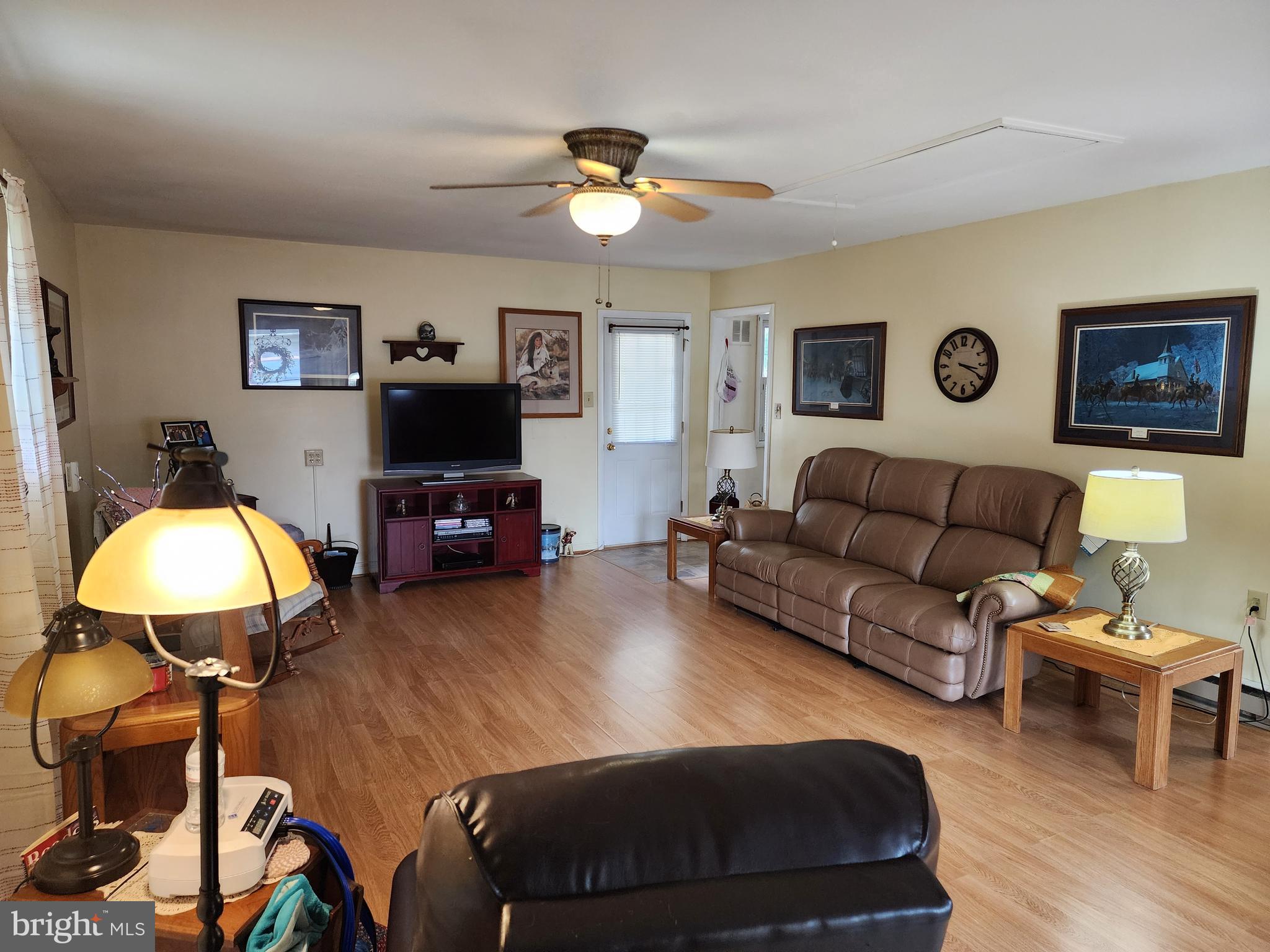 MEADOWBROOK - Residential