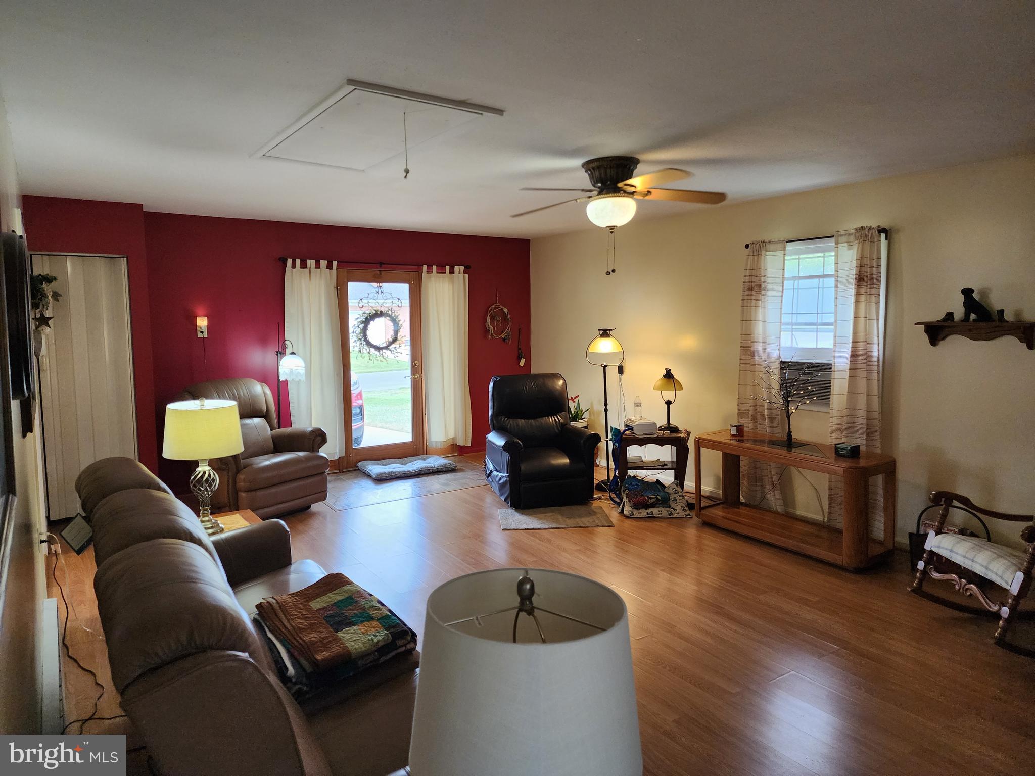 MEADOWBROOK - Residential