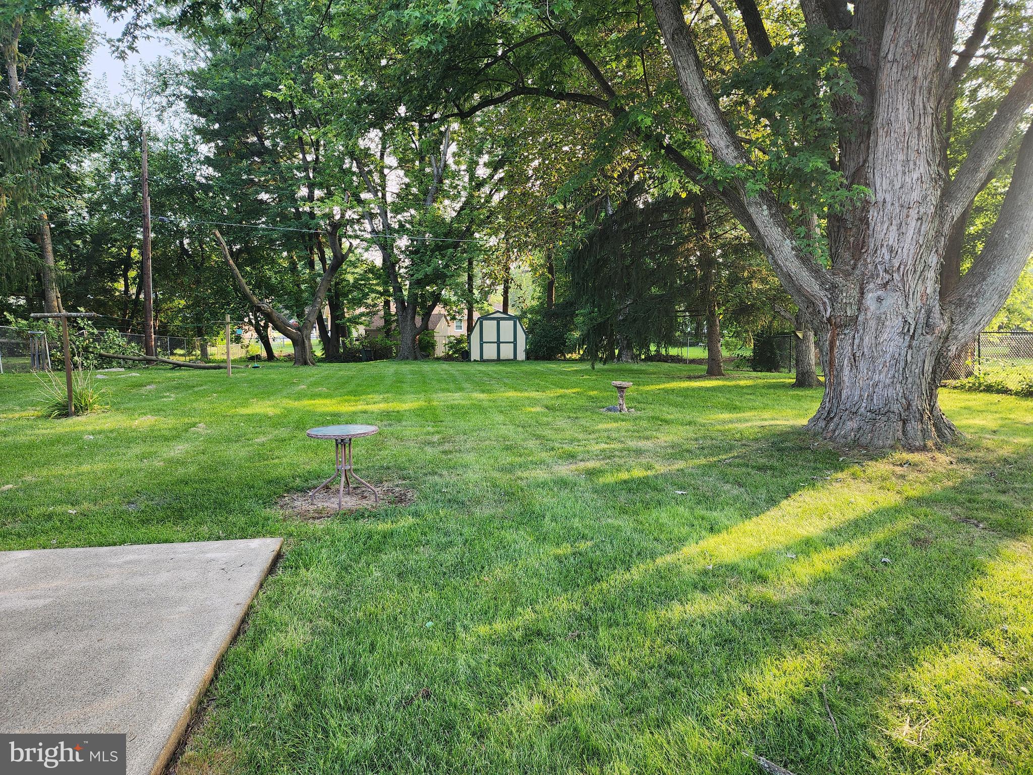 MEADOWBROOK - Residential