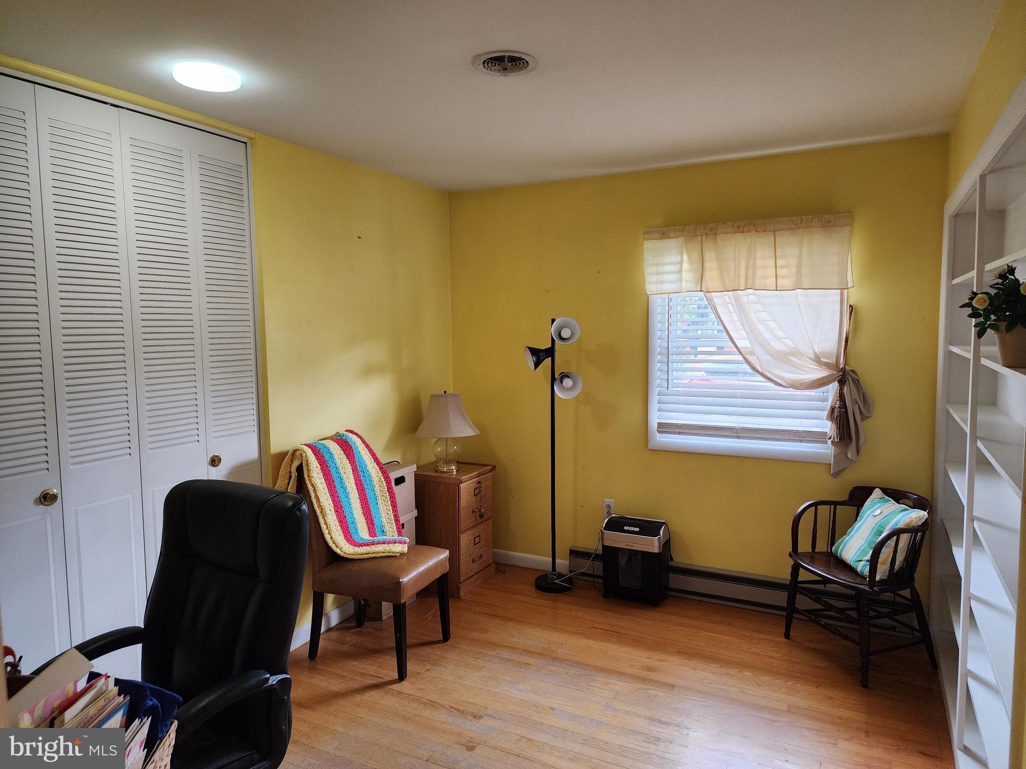 MEADOWBROOK - Residential