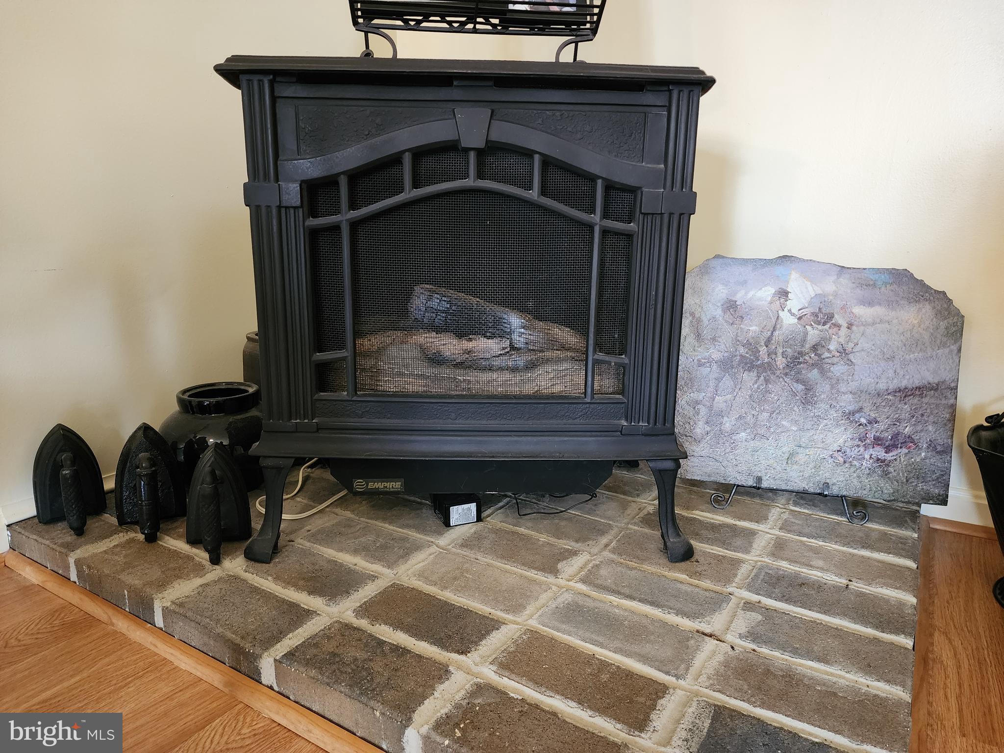 MEADOWBROOK - Residential