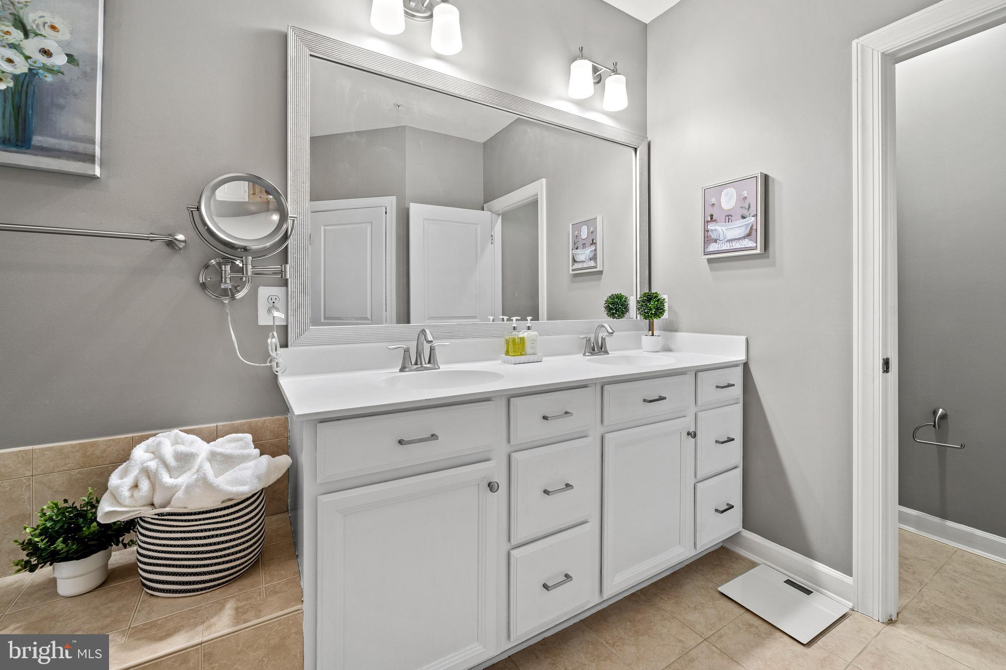 MAPLE LAWN - Residential