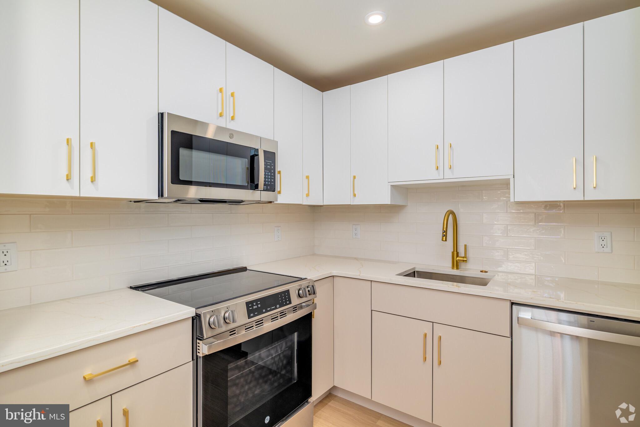 OLD CITY - Residential Lease