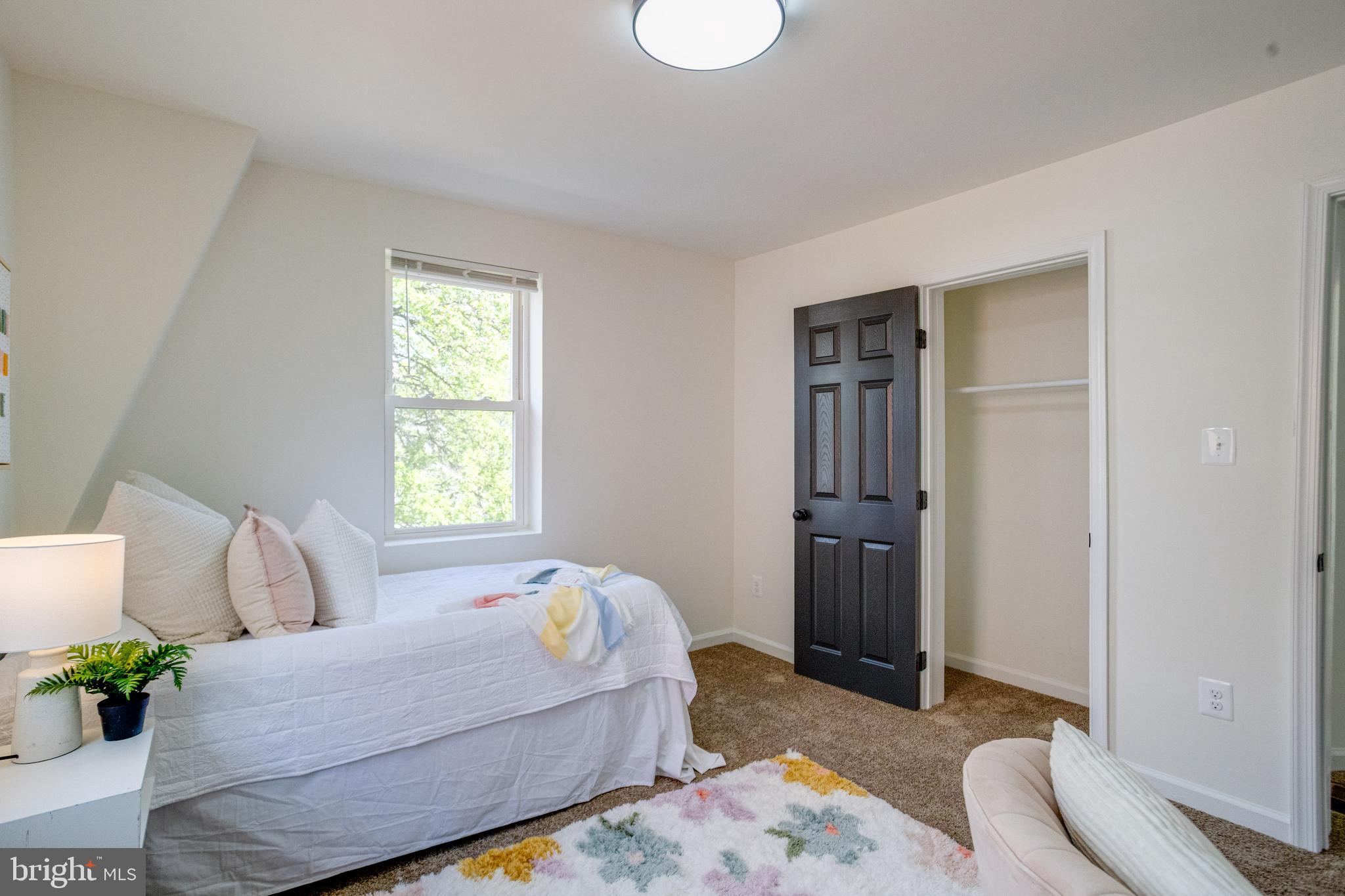 ASHBURTON HISTORIC DISTRICT - Residential