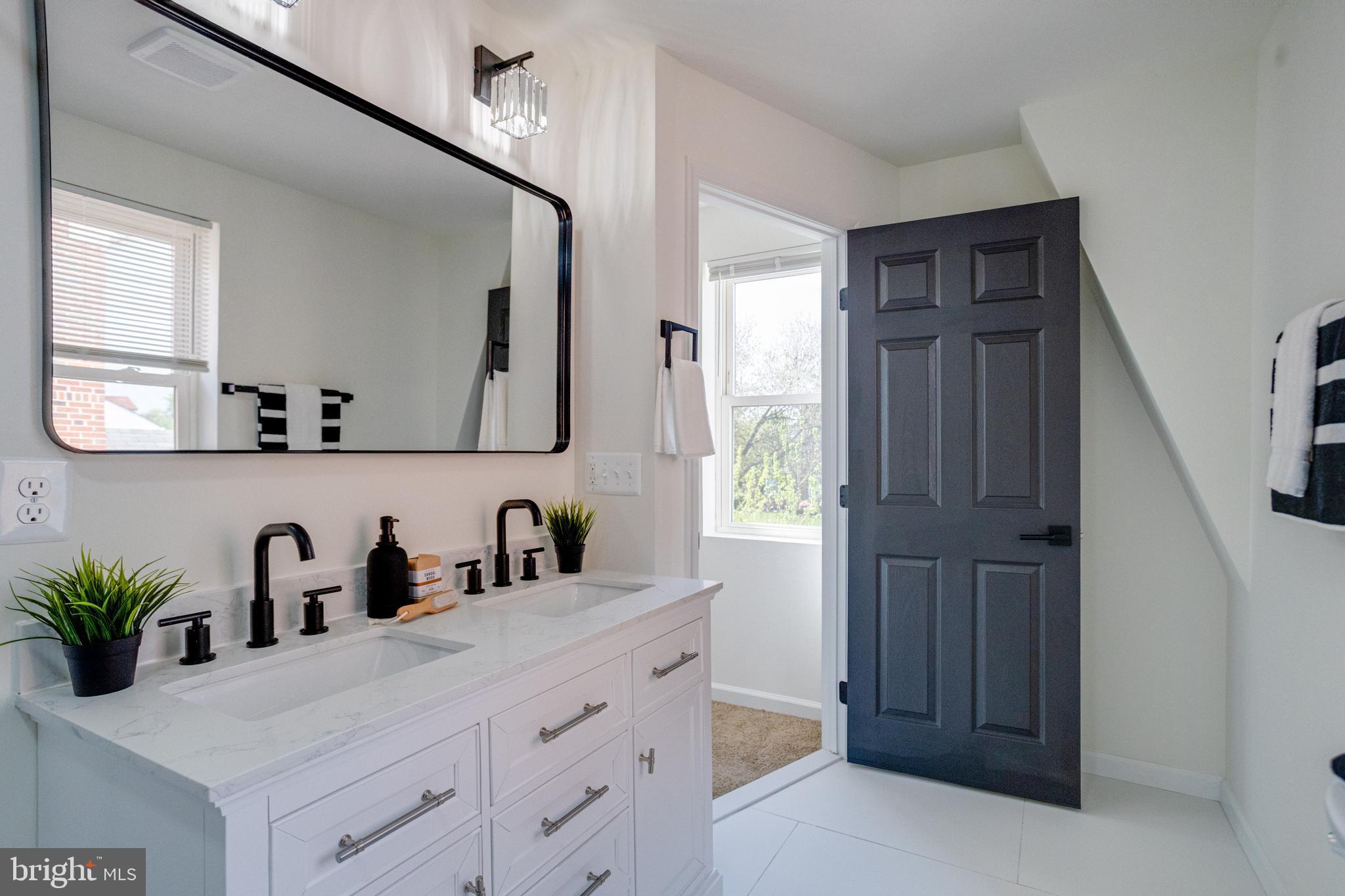 ASHBURTON HISTORIC DISTRICT - Residential