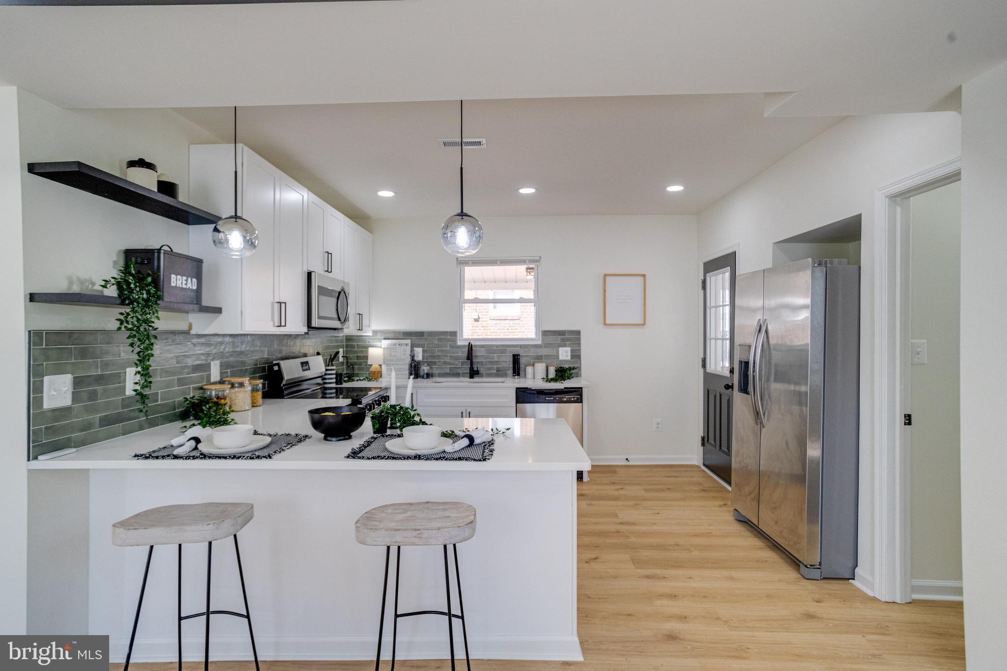 ASHBURTON HISTORIC DISTRICT - Residential