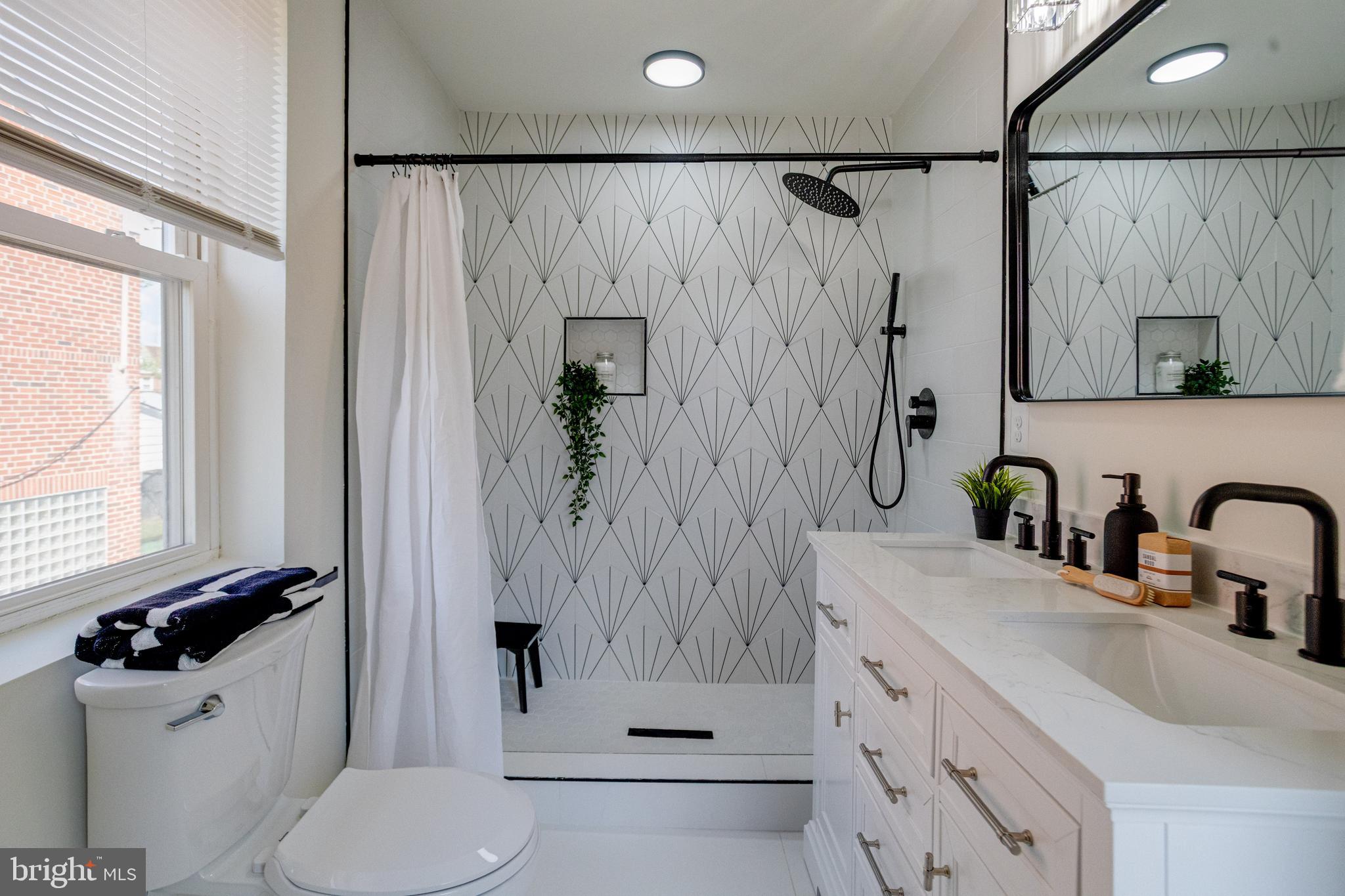 ASHBURTON HISTORIC DISTRICT - Residential