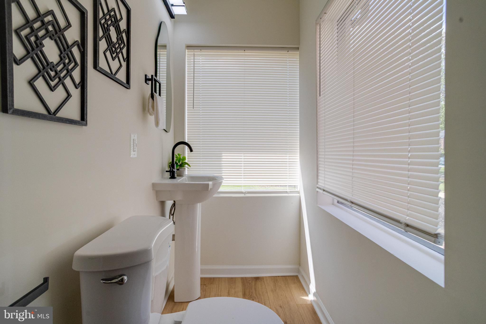 ASHBURTON HISTORIC DISTRICT - Residential