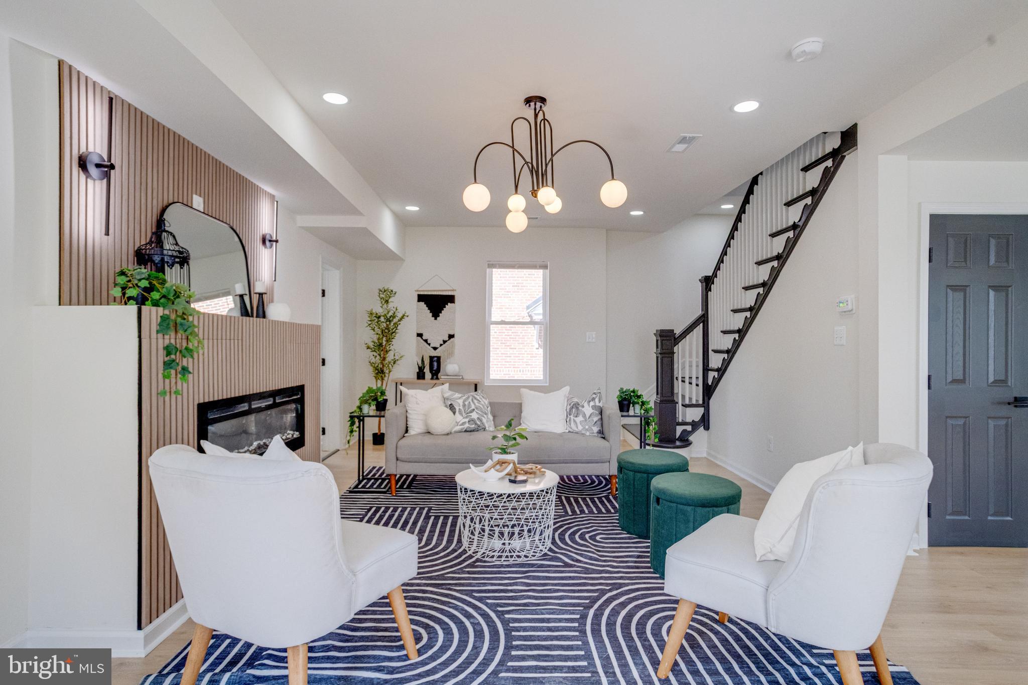 ASHBURTON HISTORIC DISTRICT - Residential