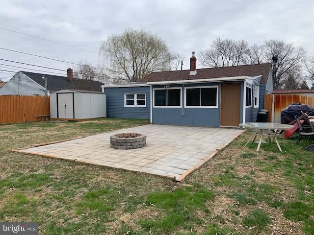 COLLINS PARK - Residential