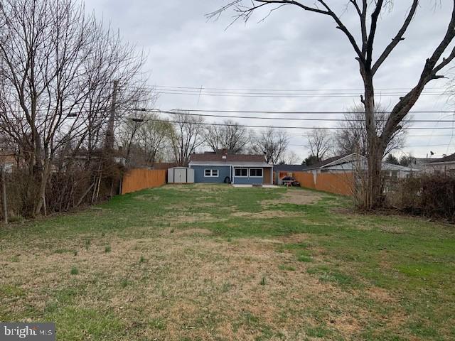 COLLINS PARK - Residential