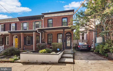 Photo of 1204 W 8th Street, WILMINGTON, DE 19806 (MLS # DENC2090374)