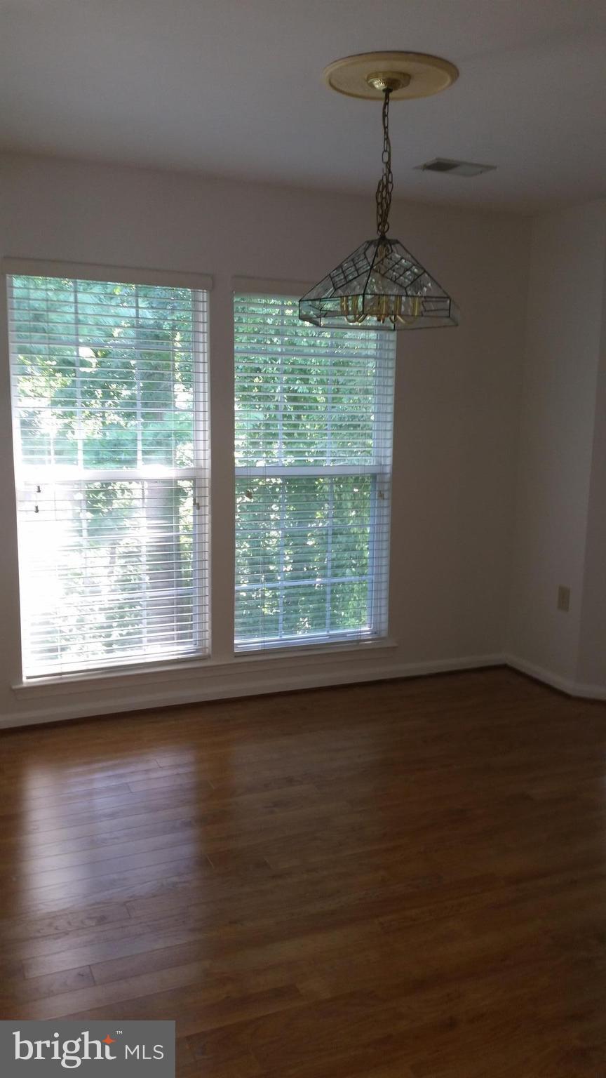 SILVERBROOK WOOD - Residential