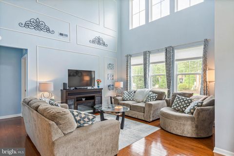 Townhouse For Sale - 33285 Lone Cedar Landing<br/> MILLVILLE, DE 19967