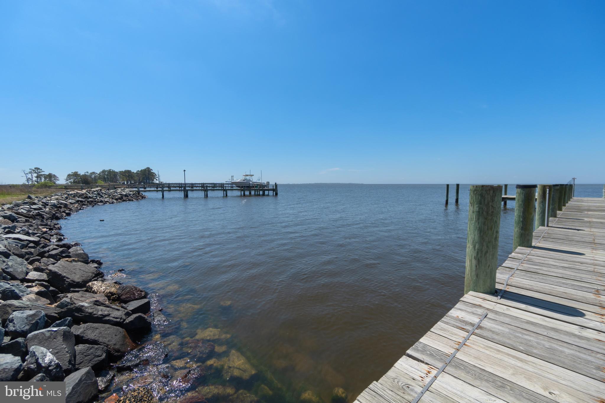 WATERVIEW ESTATES - Residential