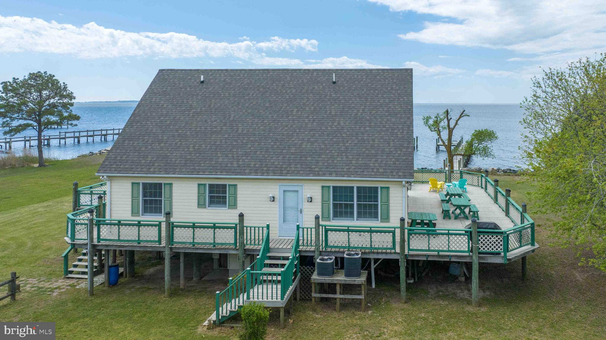 WATERVIEW ESTATES - Residential