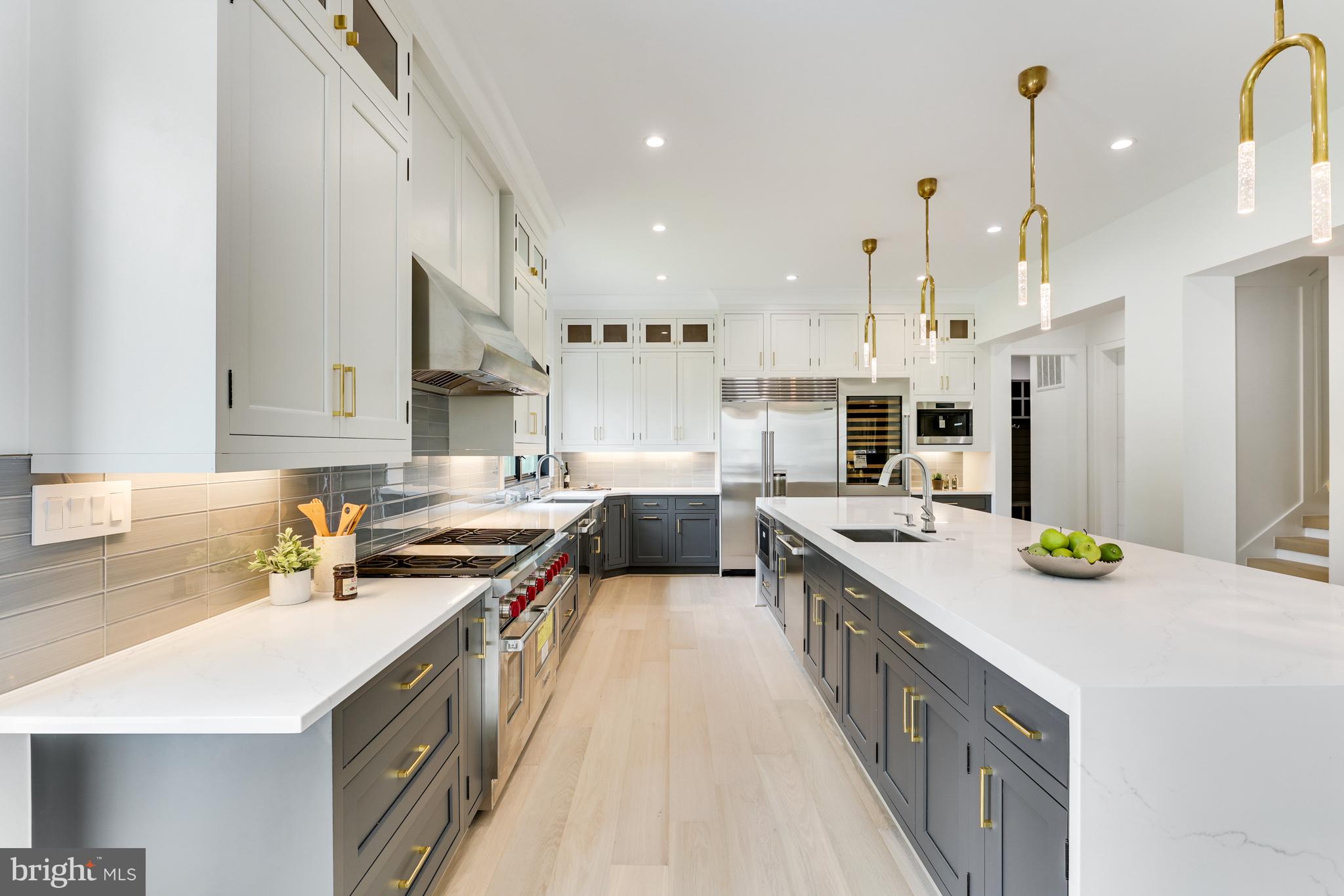 BROOKHAVEN - Residential