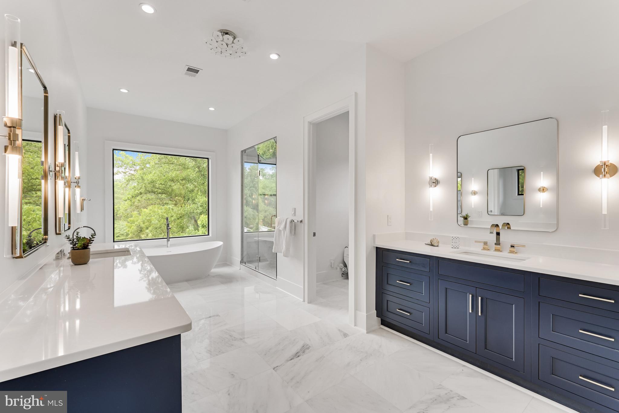 BROOKHAVEN - Residential