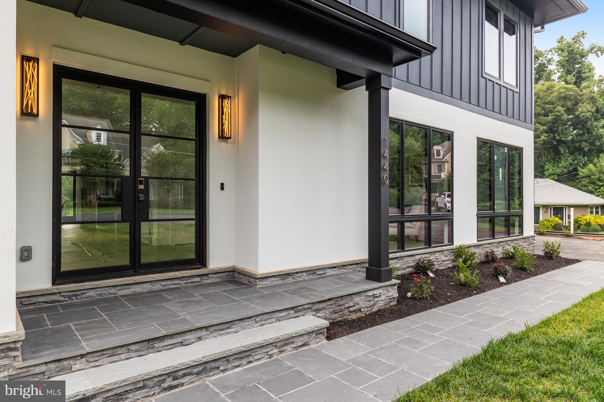 BROOKHAVEN - Residential