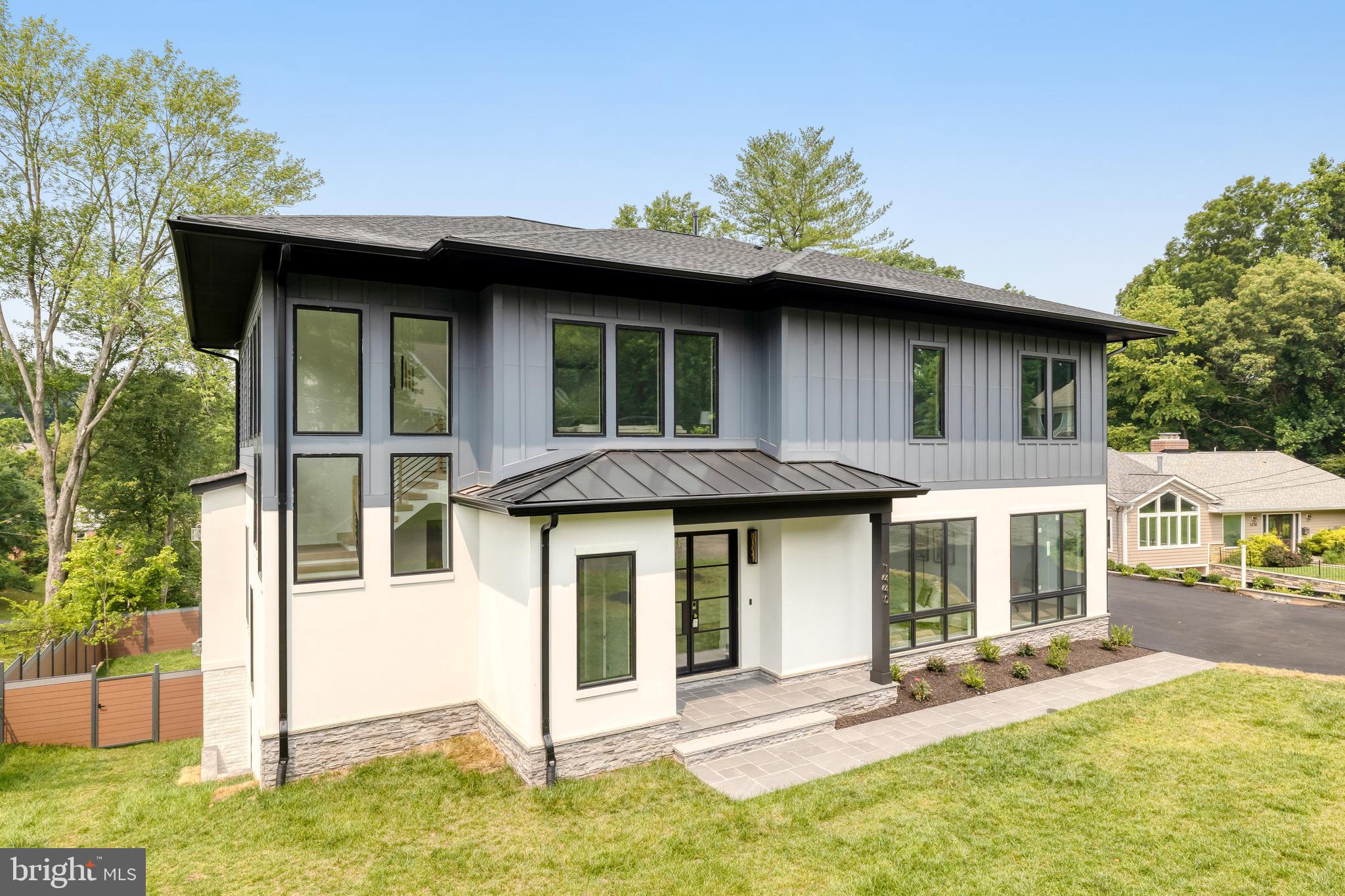 BROOKHAVEN - Residential