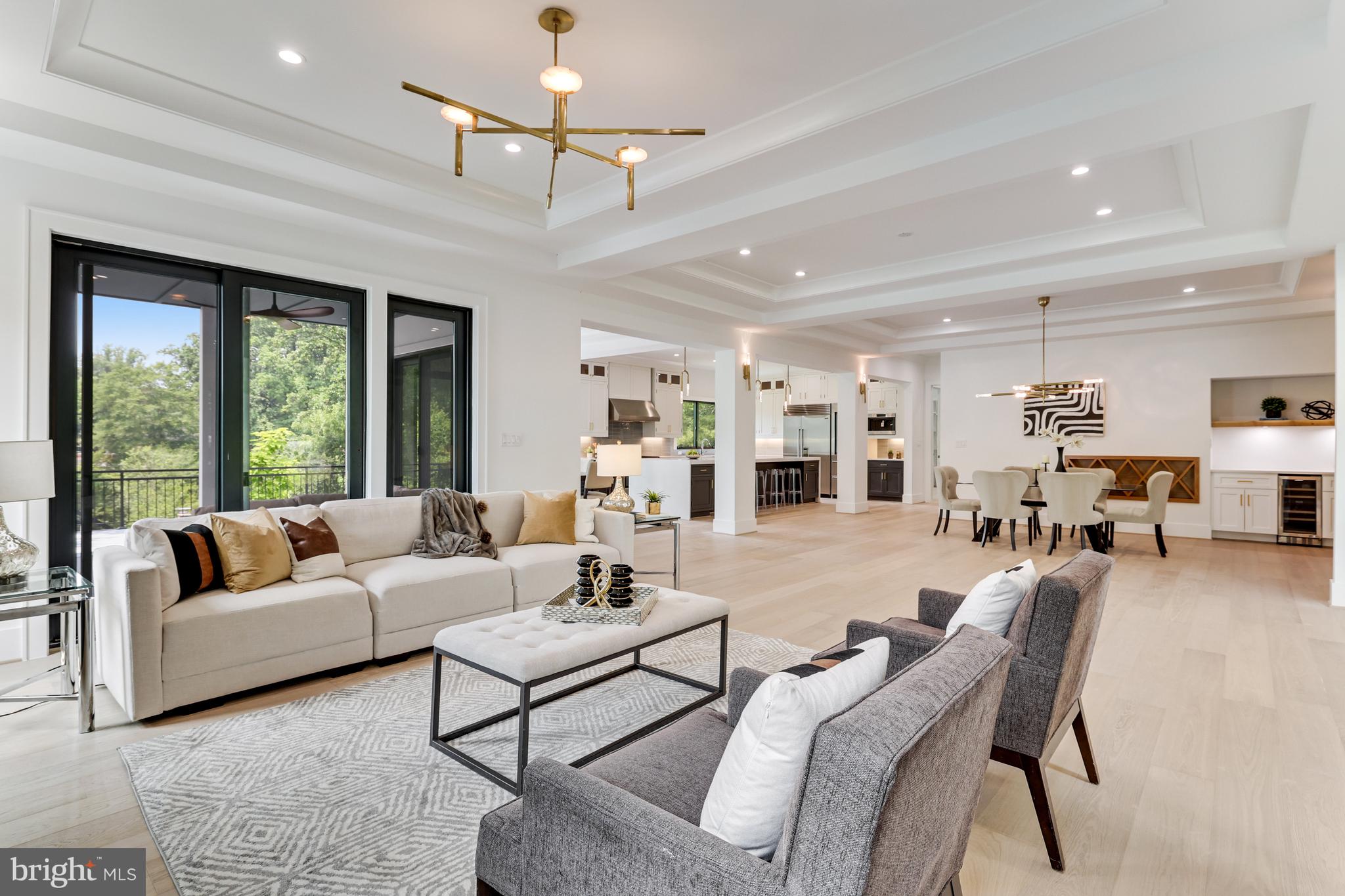 BROOKHAVEN - Residential