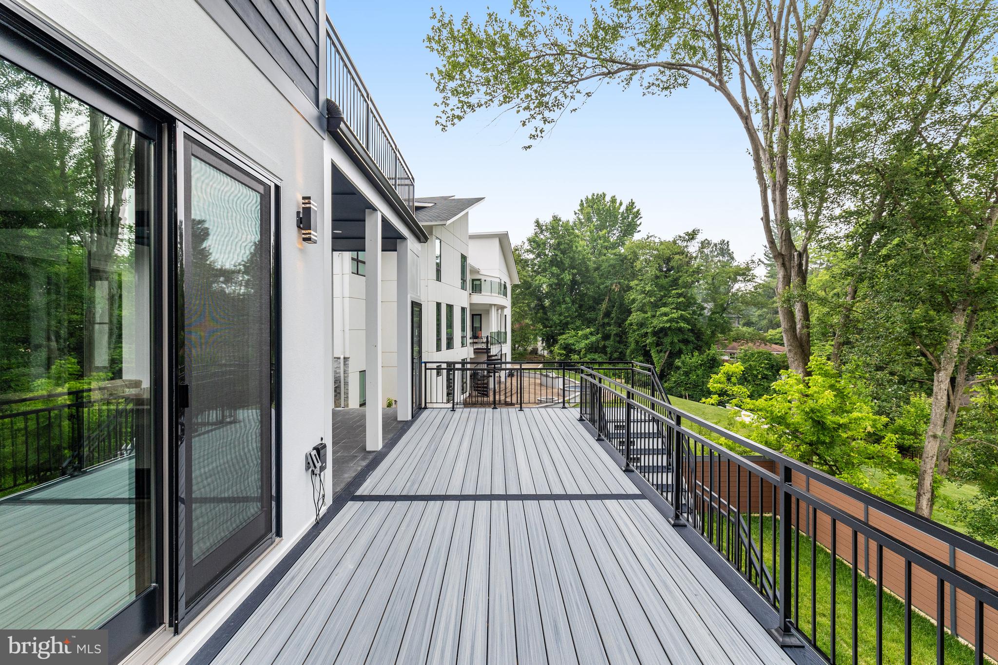 BROOKHAVEN - Residential