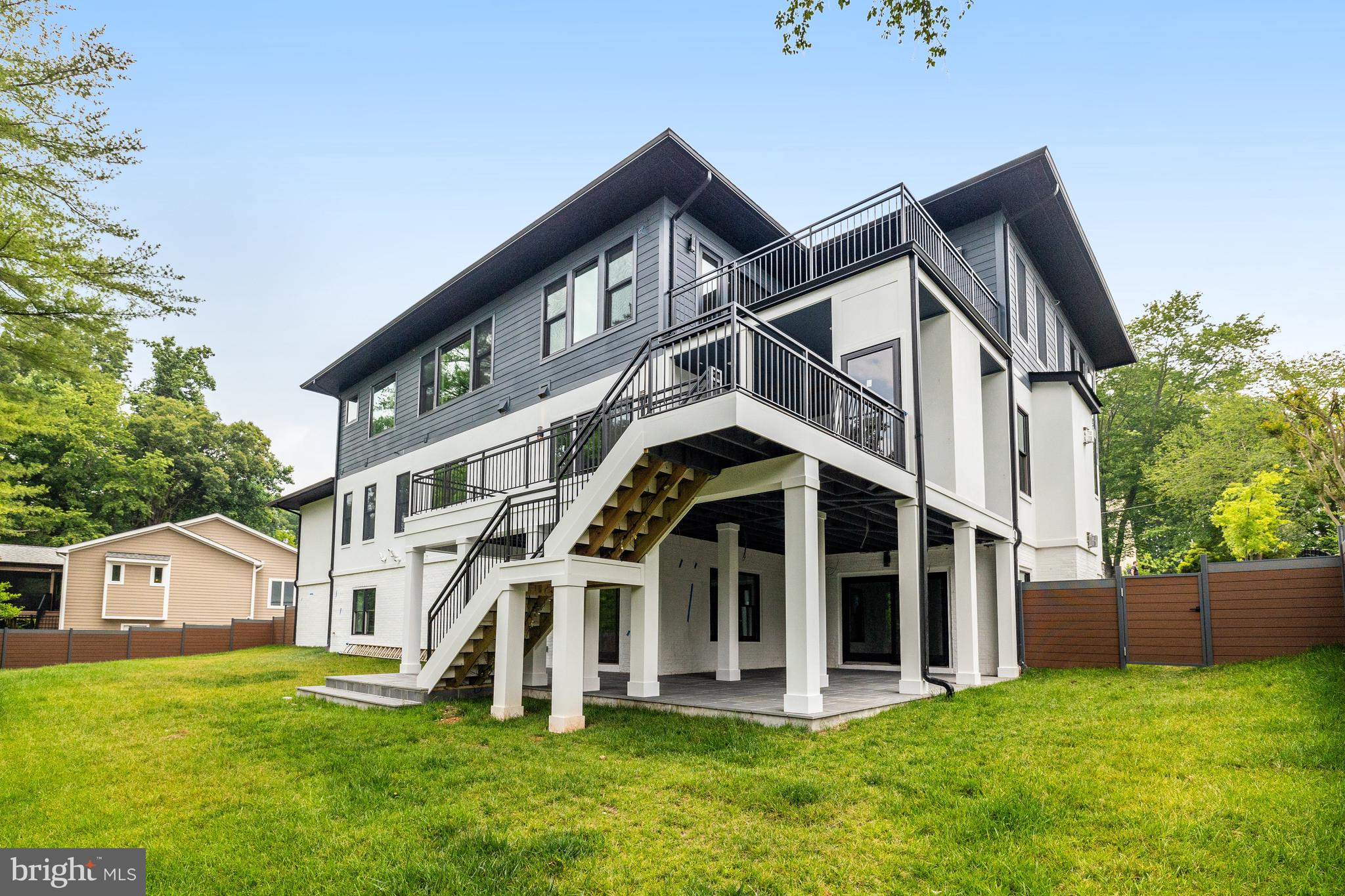 BROOKHAVEN - Residential